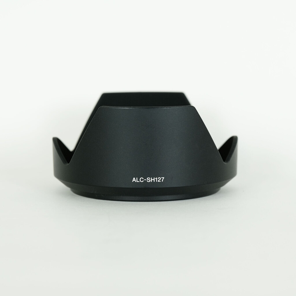 SONY Vario-Tessar T* E 16-70mm F4 ZA OSS SEL1670Z SONY Vario-Tessar T* E 16-70mm F4 ZA OSS SEL1670Z