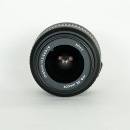 Nikon AF-S DX NIKKOR 18-55mm F3.5-5.6 G VR