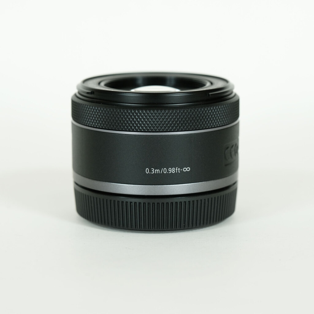 Canon RF50mm F1.8 STM Canon RF50mm F1.8 STM