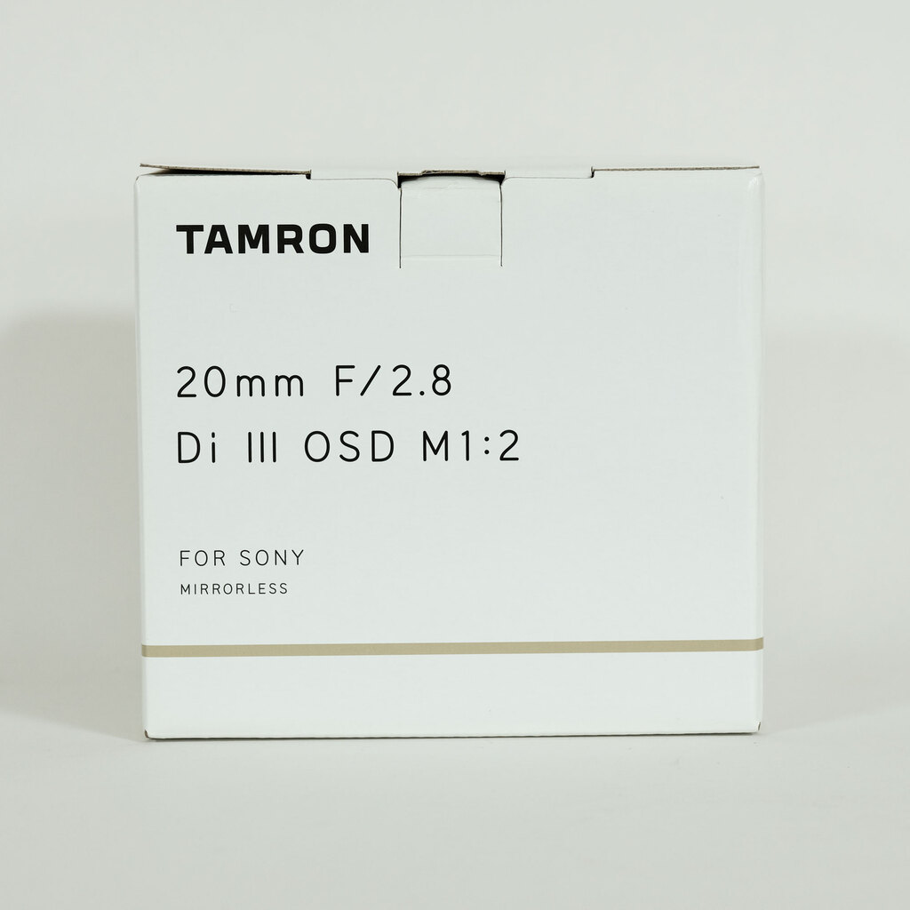 TAMRON 20mm F/2.8 Di III OSD M1:2 (Model F050) [ソニーE用]