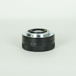 Panasonic LUMIX G VARIO 12-32mm / F3.5-5.6 ASPH. / MEGA O.I.S.