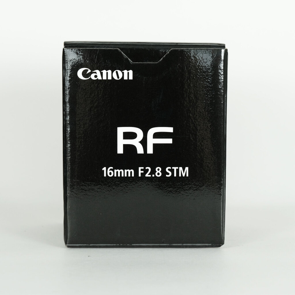 【値下げ中】RF16mm F2.8 STM Canon RF16mm F2.8 STMの出品 | ONE SCENE（ワンシーン）