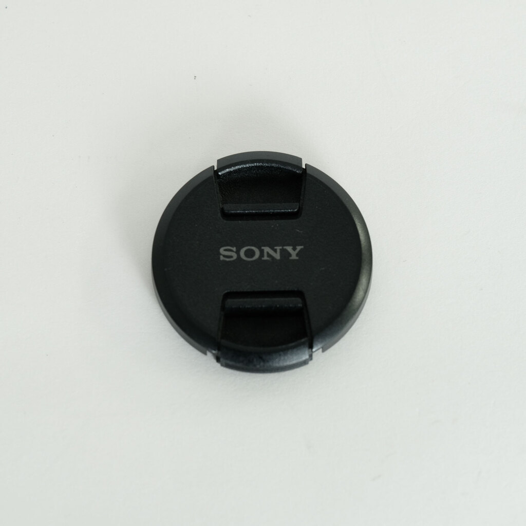 SONY E 30mm F3.5 Macro SEL30M35 SONY E 30mm F3.5 Macro SEL30M35