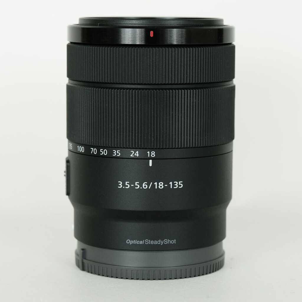 SONY E 18-135mm F3.5-5.6 OSS SEL18135