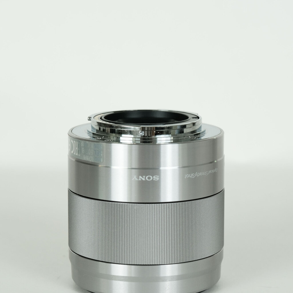 SONY E 50mm F1.8 OSS SEL50F18