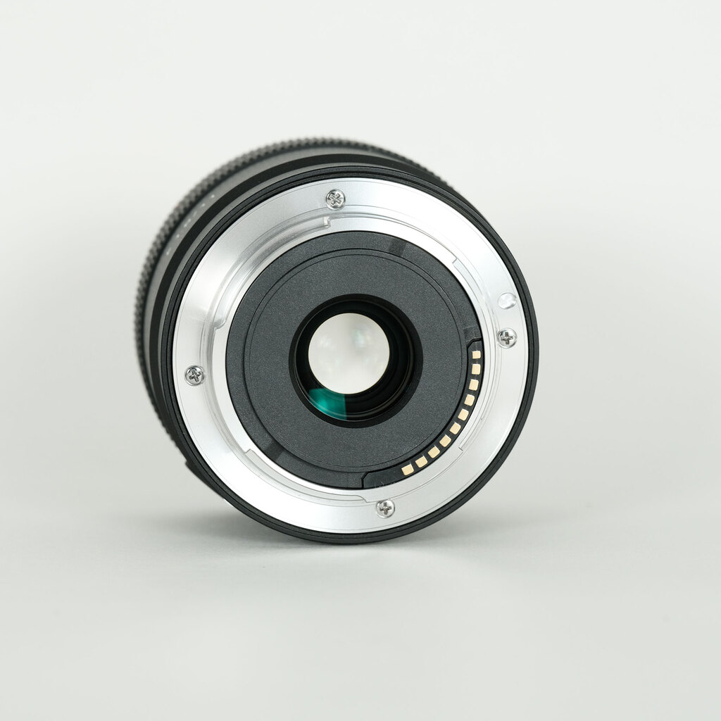 SONY E 11mm F1.8 SEL11F18