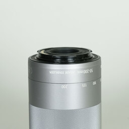 Canon EF-M55-200mm F4.5-6.3 IS STM シルバー