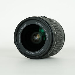 Nikon AF-P DX NIKKOR 18-55mm F3.5-5.6G VR