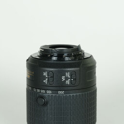 Nikon AF-S DX NIKKOR 55-200mm F4-5.6G ED VR II Nikon AF-S DX NIKKOR 55-200mm F4-5.6G ED VR II