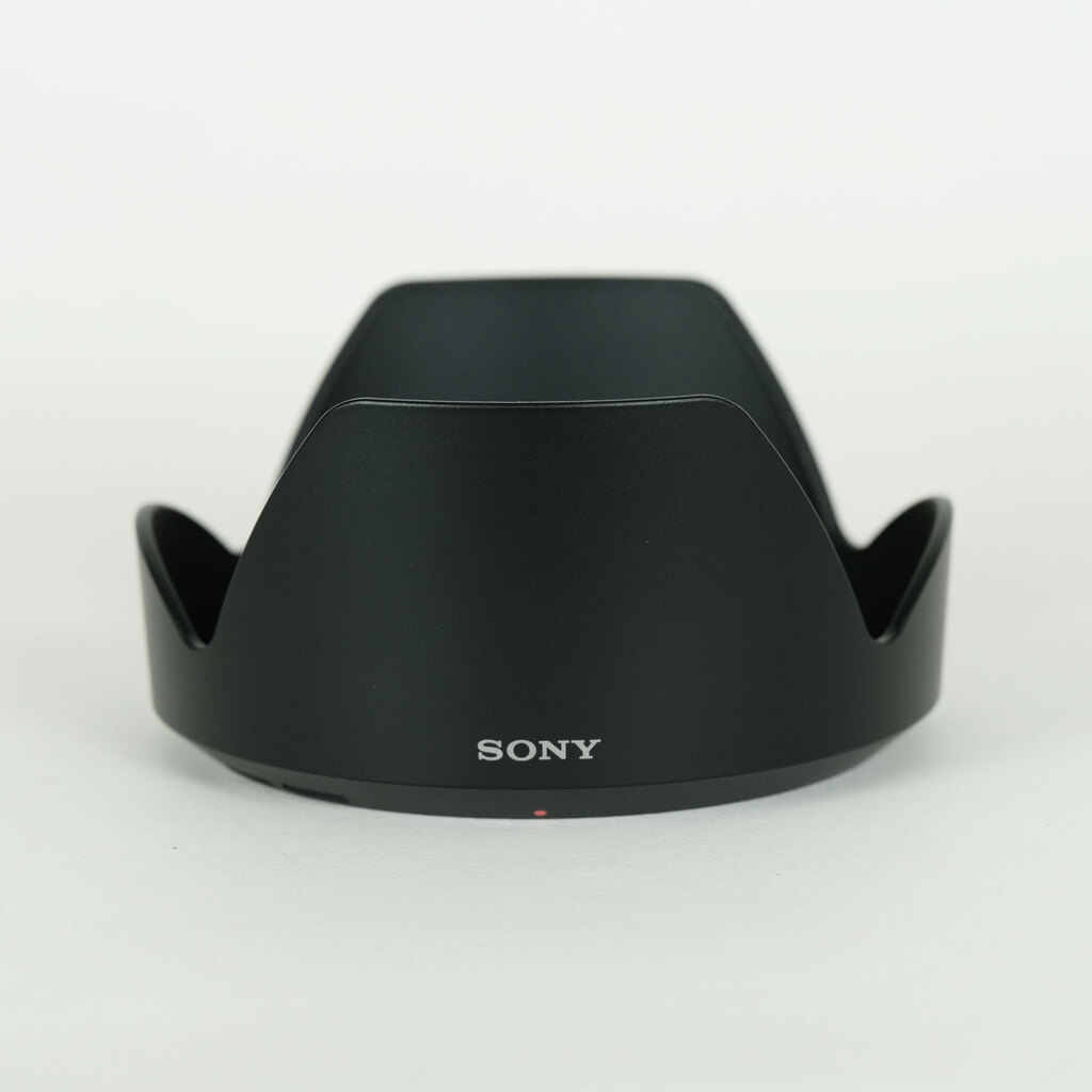 SONY FE 24-240mm F3.5-6.3 OSS SEL24240