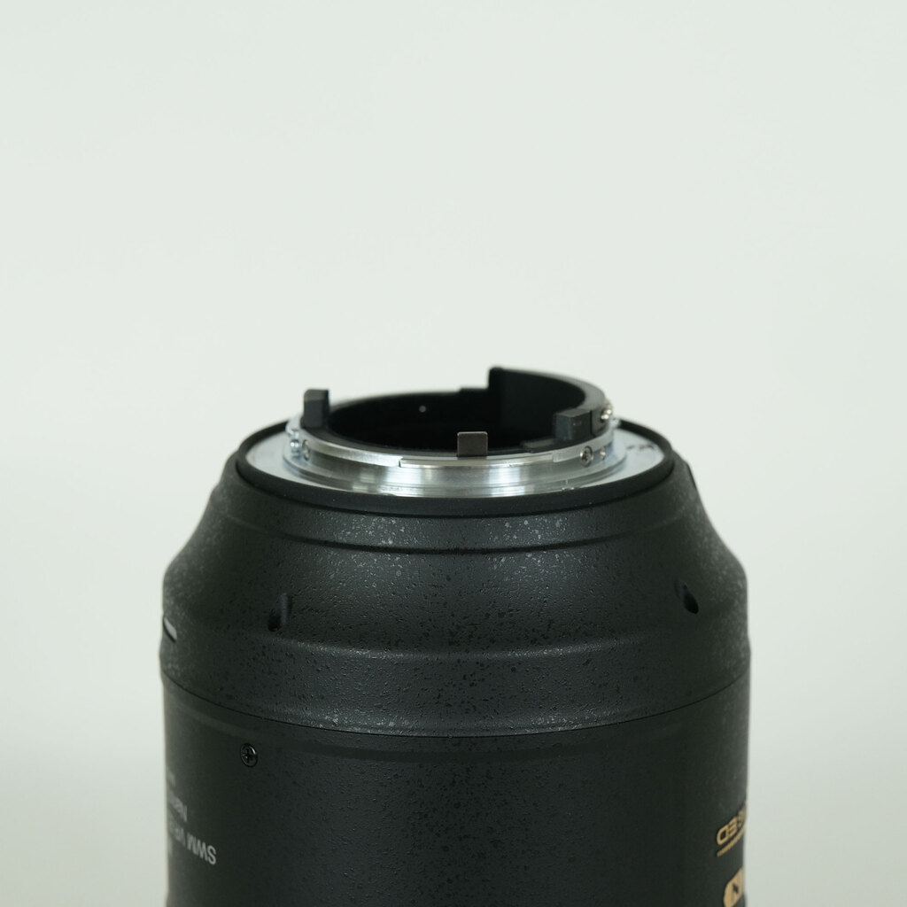 Nikon AF-S VR Micro-Nikkor 105mm f/2.8G IF-ED
