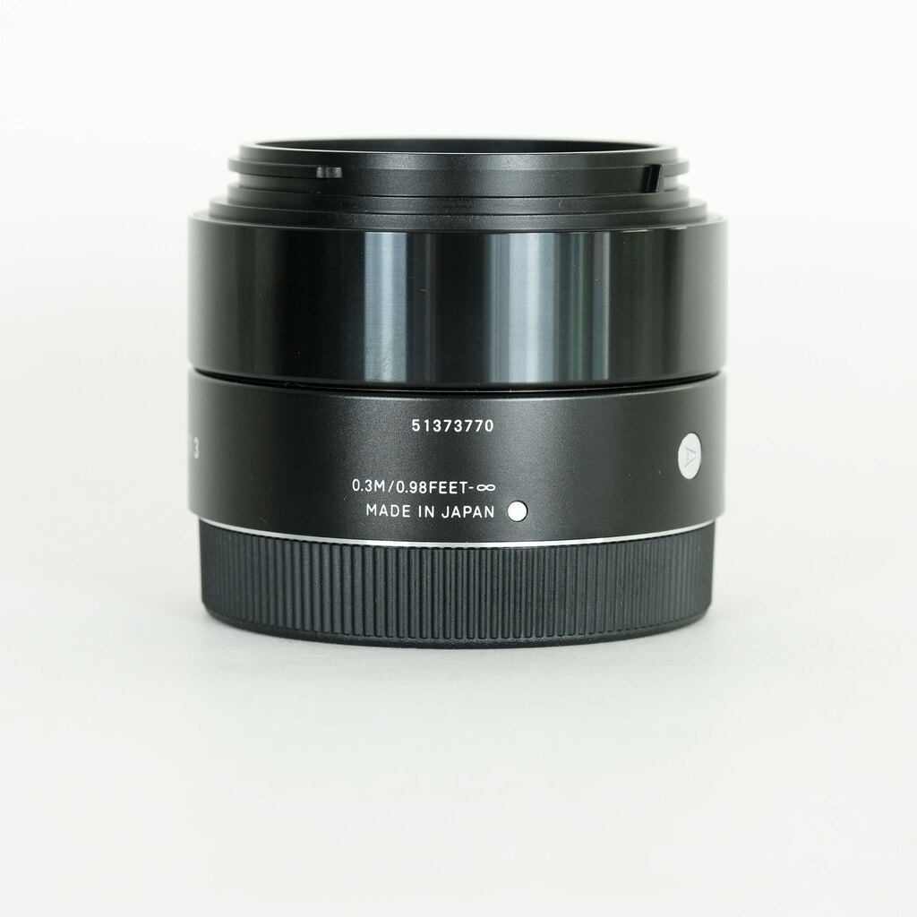 SIGMA A 30mm F2.8 DN (ソニーE用)ブラック SIGMA A 30mm F2.8 DN (ソニーE用)ブラック
