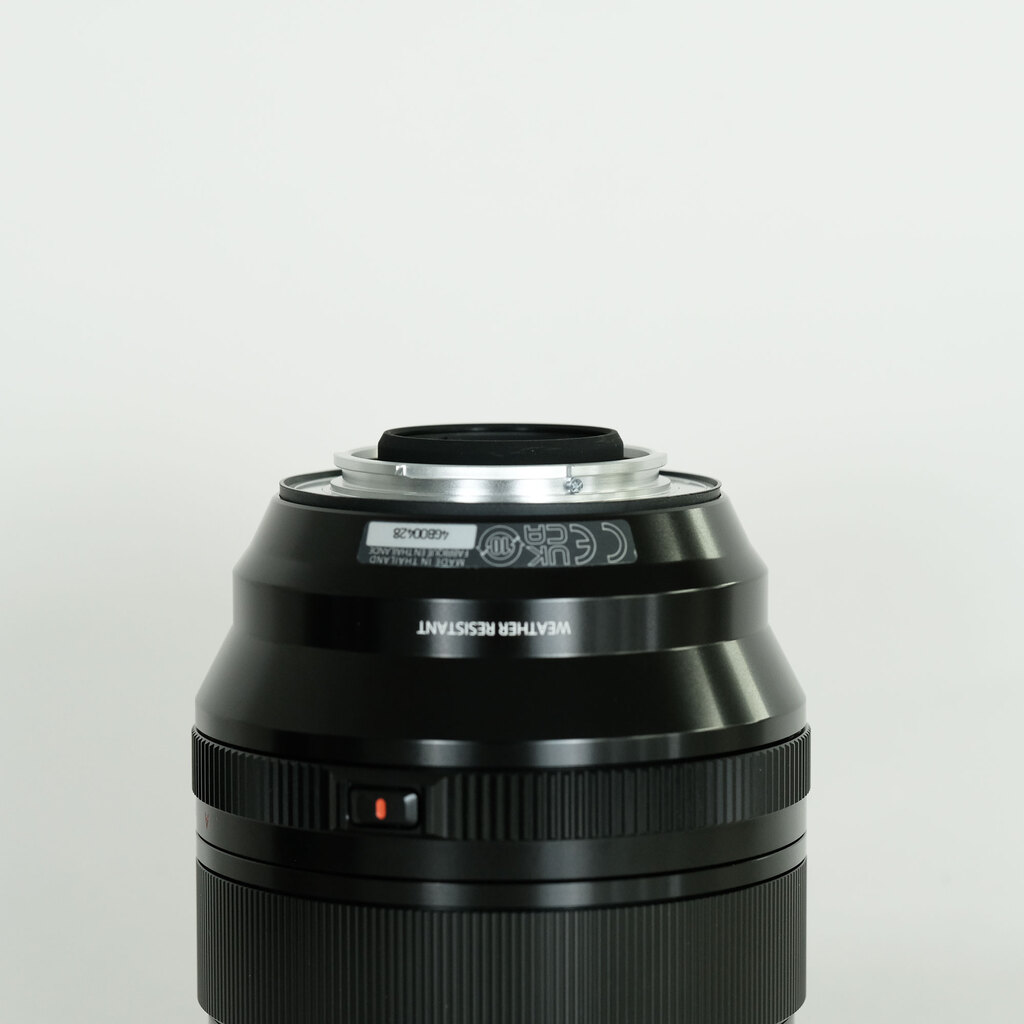 FUJIFILM XF56mmF1.2 R WR FUJIFILM XF56mmF1.2 R WR