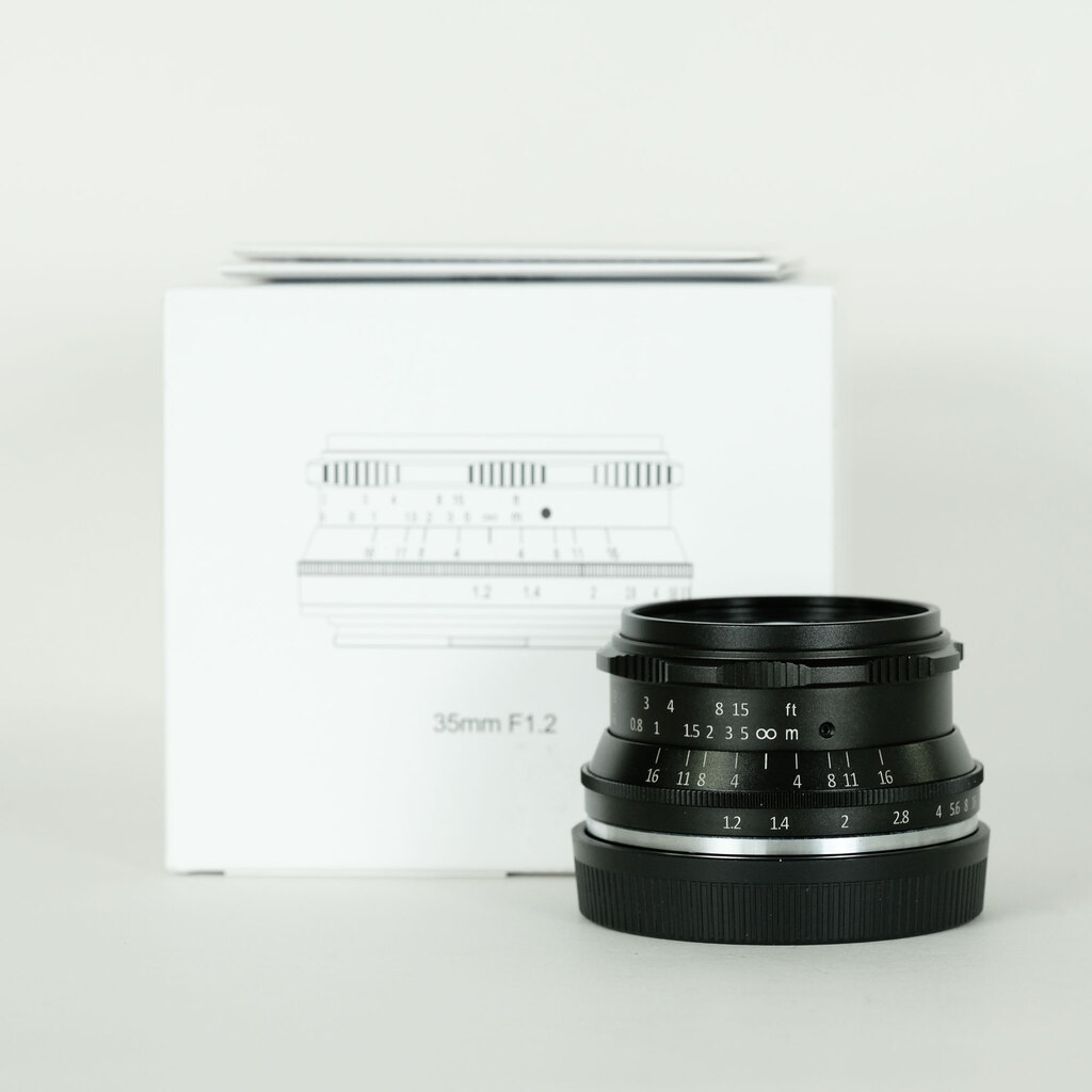 七工匠 7Artisans 35mm F1.2 (ソニーE用) ブラック