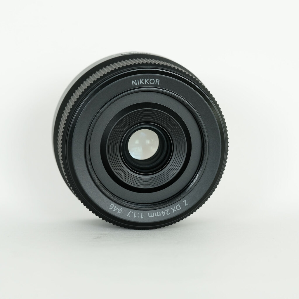 Nikon NIKKOR Z DX 24mm f/1.7 Nikon NIKKOR Z DX 24mm f/1.7