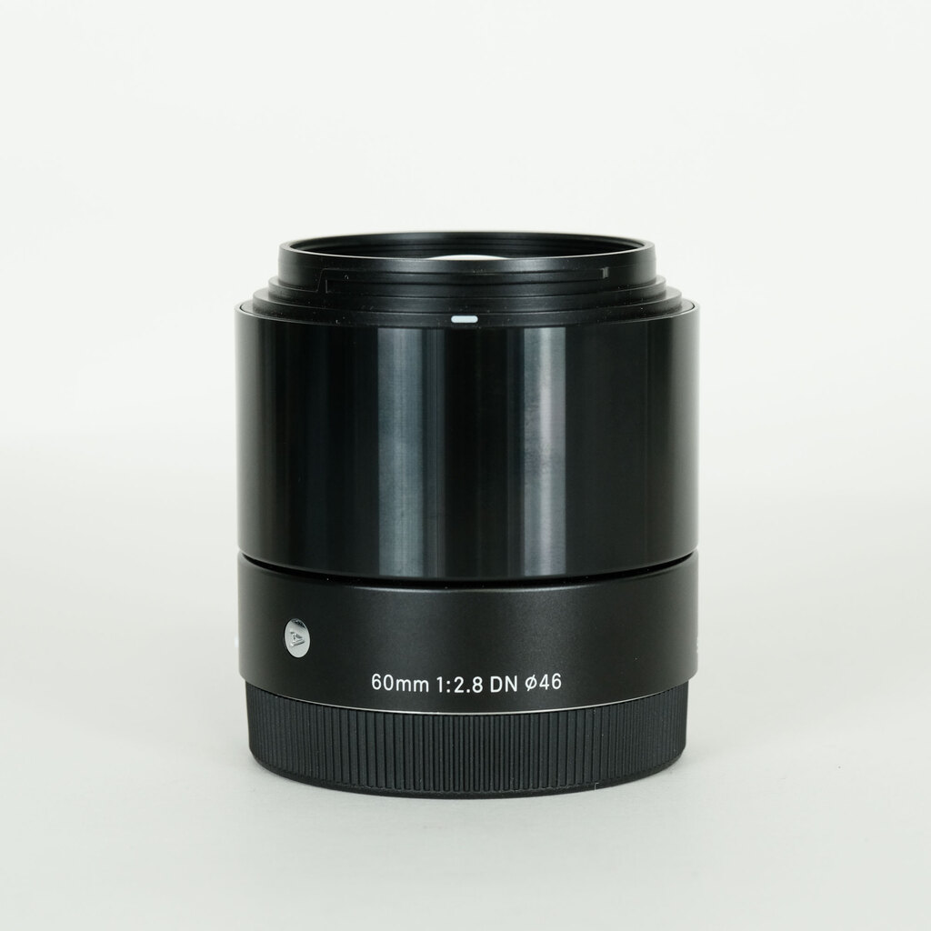 SIGMA 60mm F2.8 DN | Art [\j[Ep]