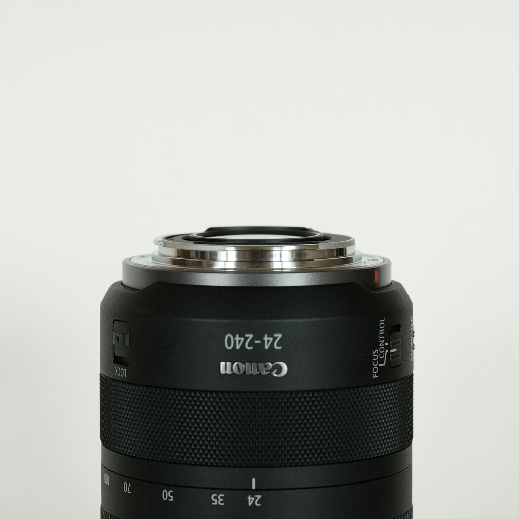 Canon RF24-240mm F4-6.3 IS USM Canon RF24-240mm F4-6.3 IS USM
