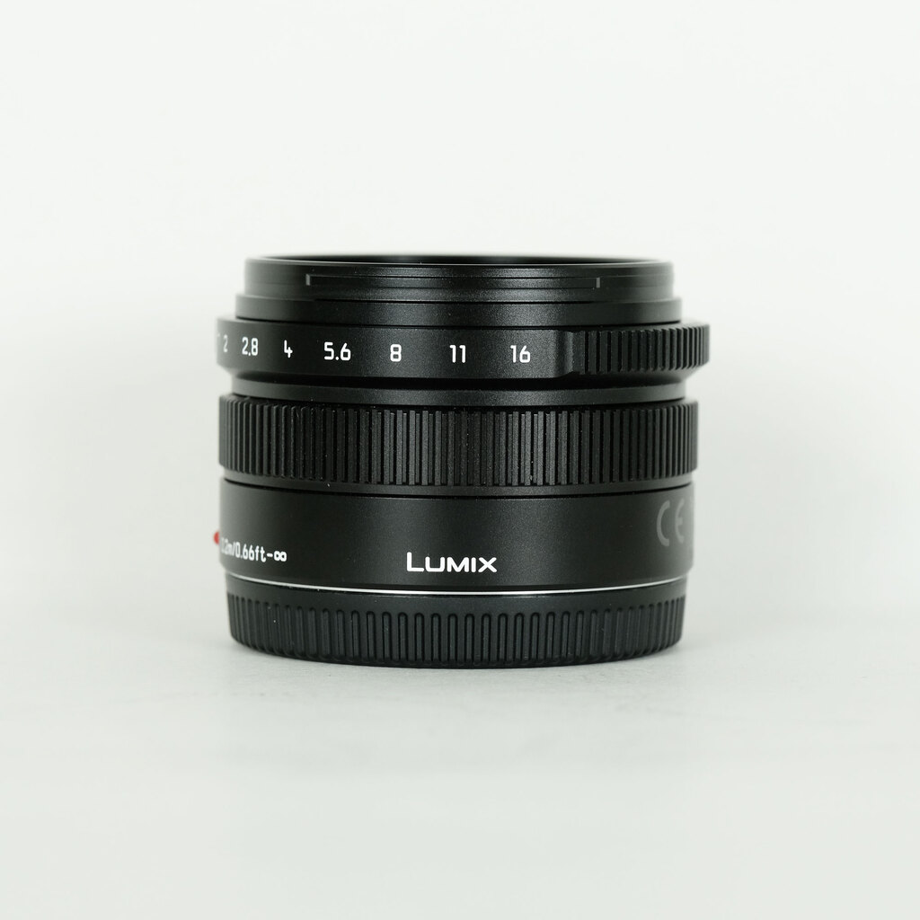 Panasonic LEICA DG SUMMILUX 15mm F1.7 ASPH. Panasonic LEICA DG SUMMILUX 15mm F1.7 ASPH.