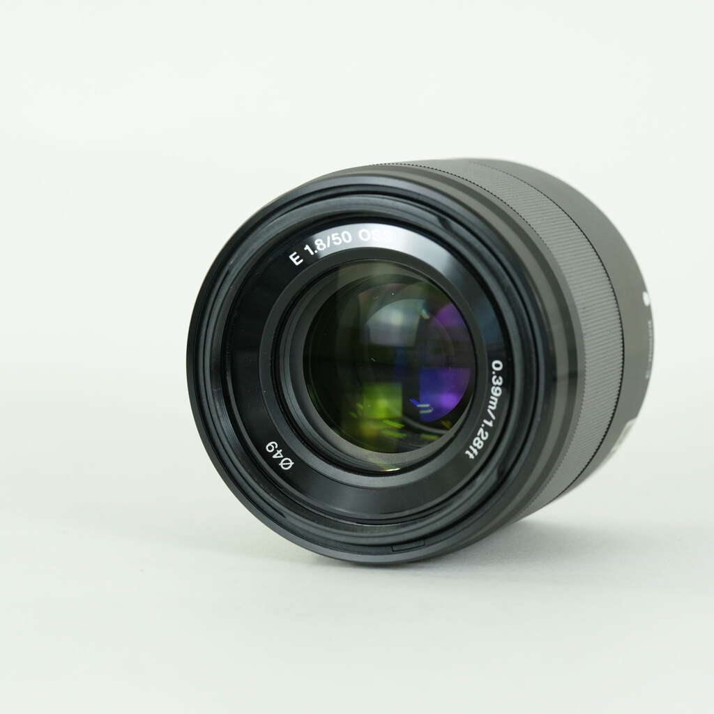SONY E 50mm F1.8 OSS SEL50F18