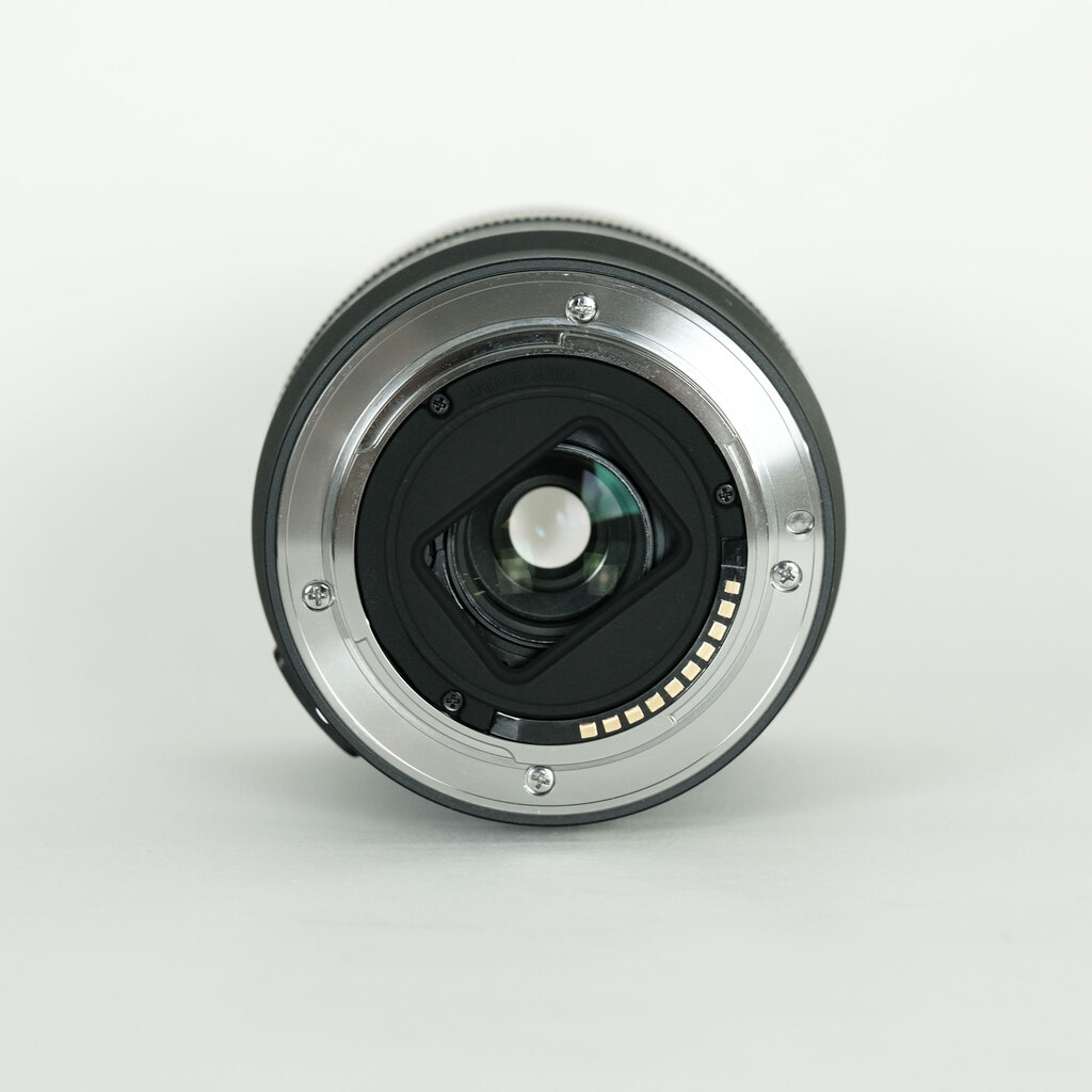 SONY E 18-135mm F3.5-5.6 OSS SEL18135