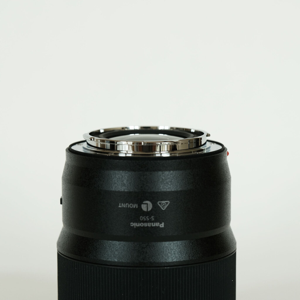 Panasonic LUMIX S 50mm F1.8 Panasonic LUMIX S 50mm F1.8