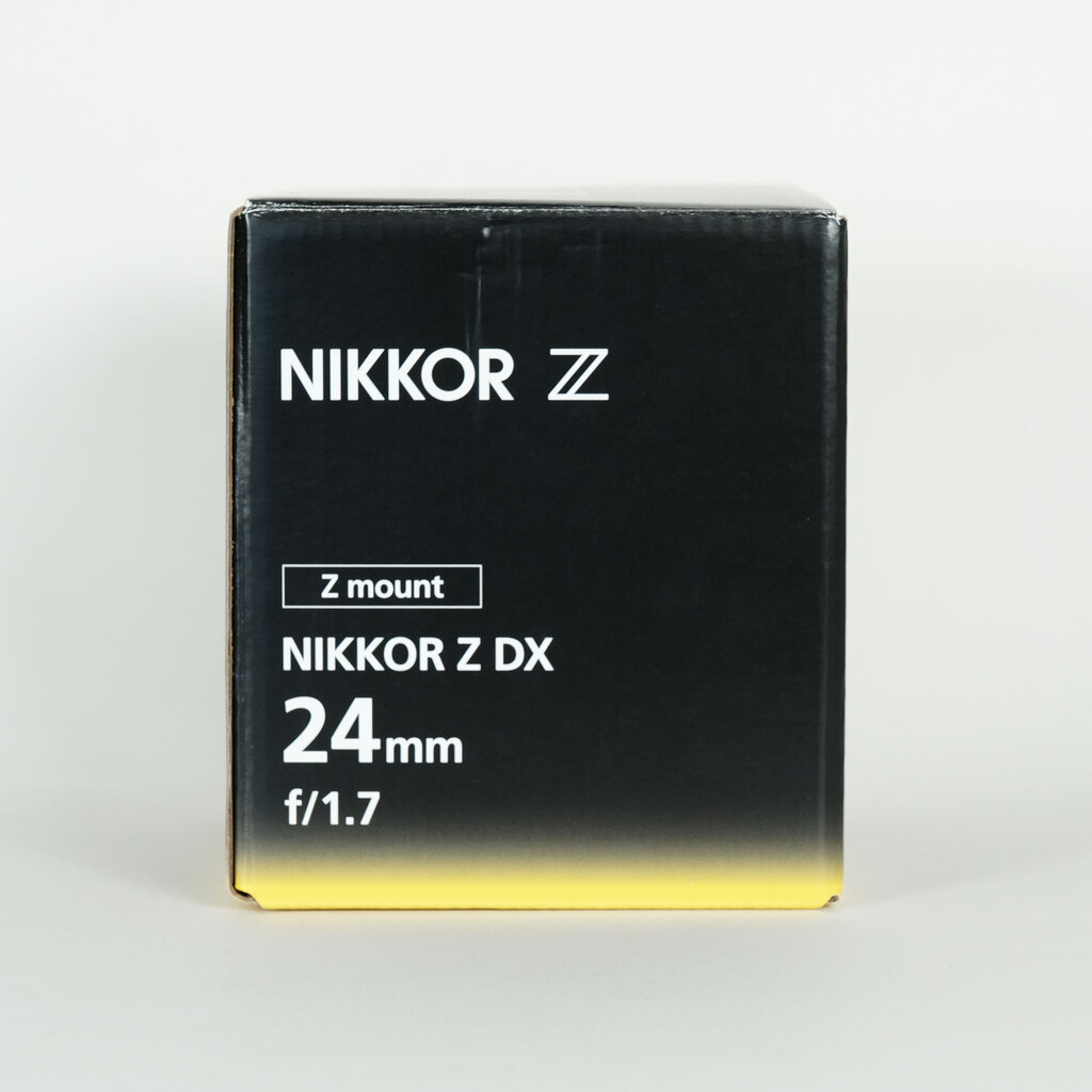 Nikon NIKKOR Z DX 24mm f/1.7 Nikon NIKKOR Z DX 24mm f/1.7