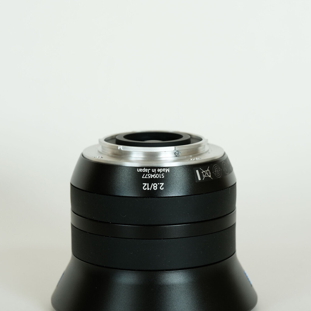 Carl Zeiss Touit 2.8/12 [フジフイルムX用]