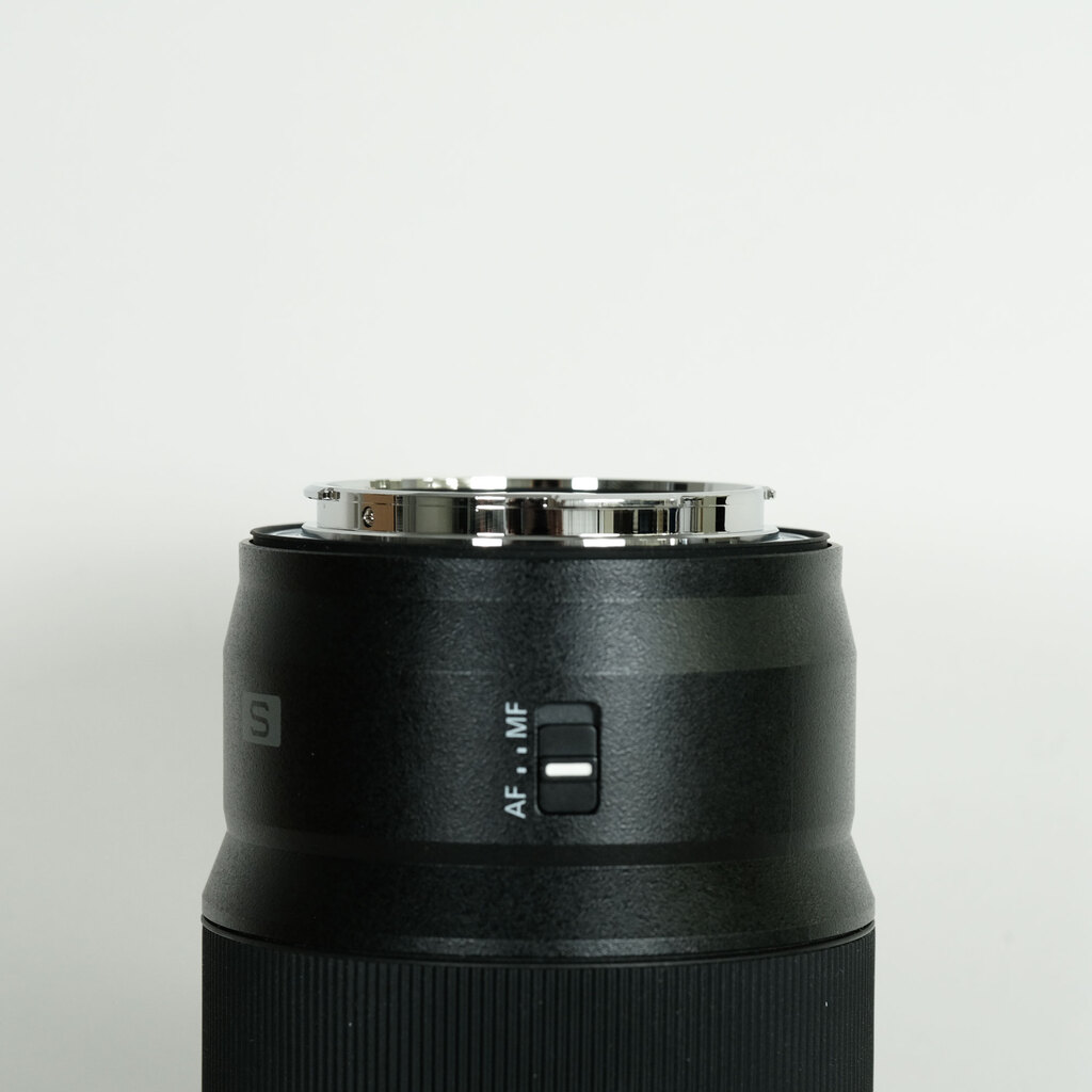 Panasonic LUMIX S 50mm F1.8 Panasonic LUMIX S 50mm F1.8