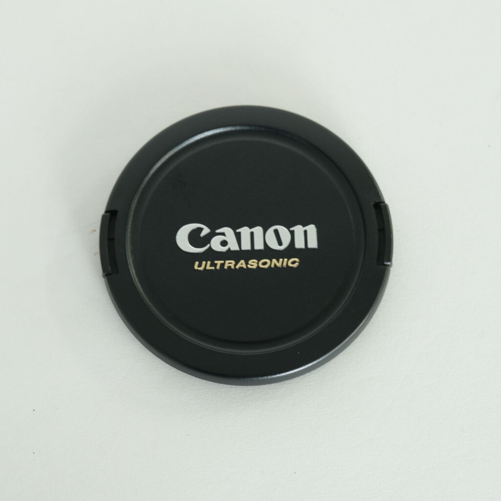 Canon EF24-105mm F4L IS USM Canon EF24-105mm F4L IS USM