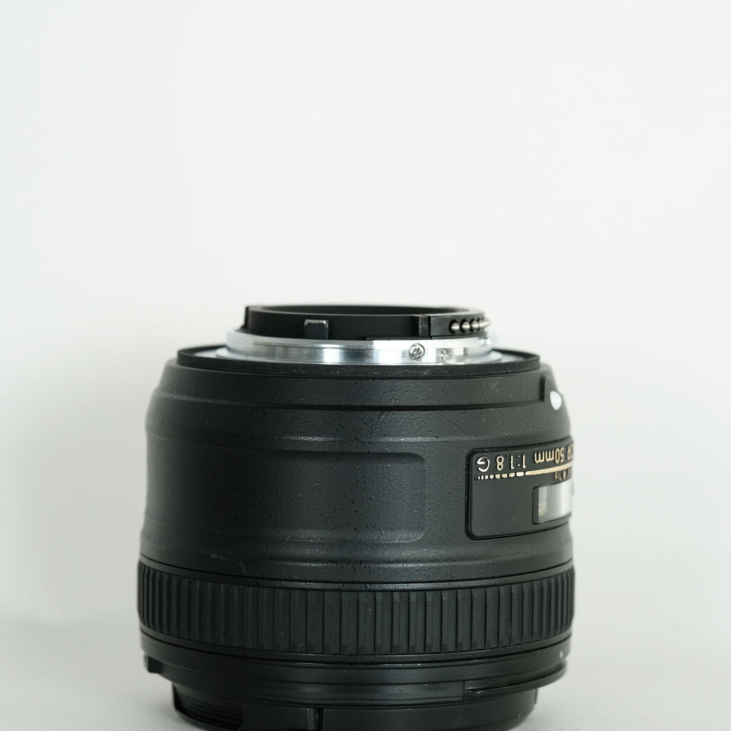 Nikon AF-S NIKKOR 50mm f/1.8G Nikon AF-S NIKKOR 50mm f/1.8G