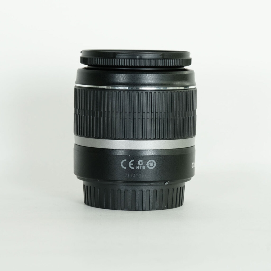 Canon EF-S18-55mm F3.5-5.6 IS Canon EF-S18-55mm F3.5-5.6 IS