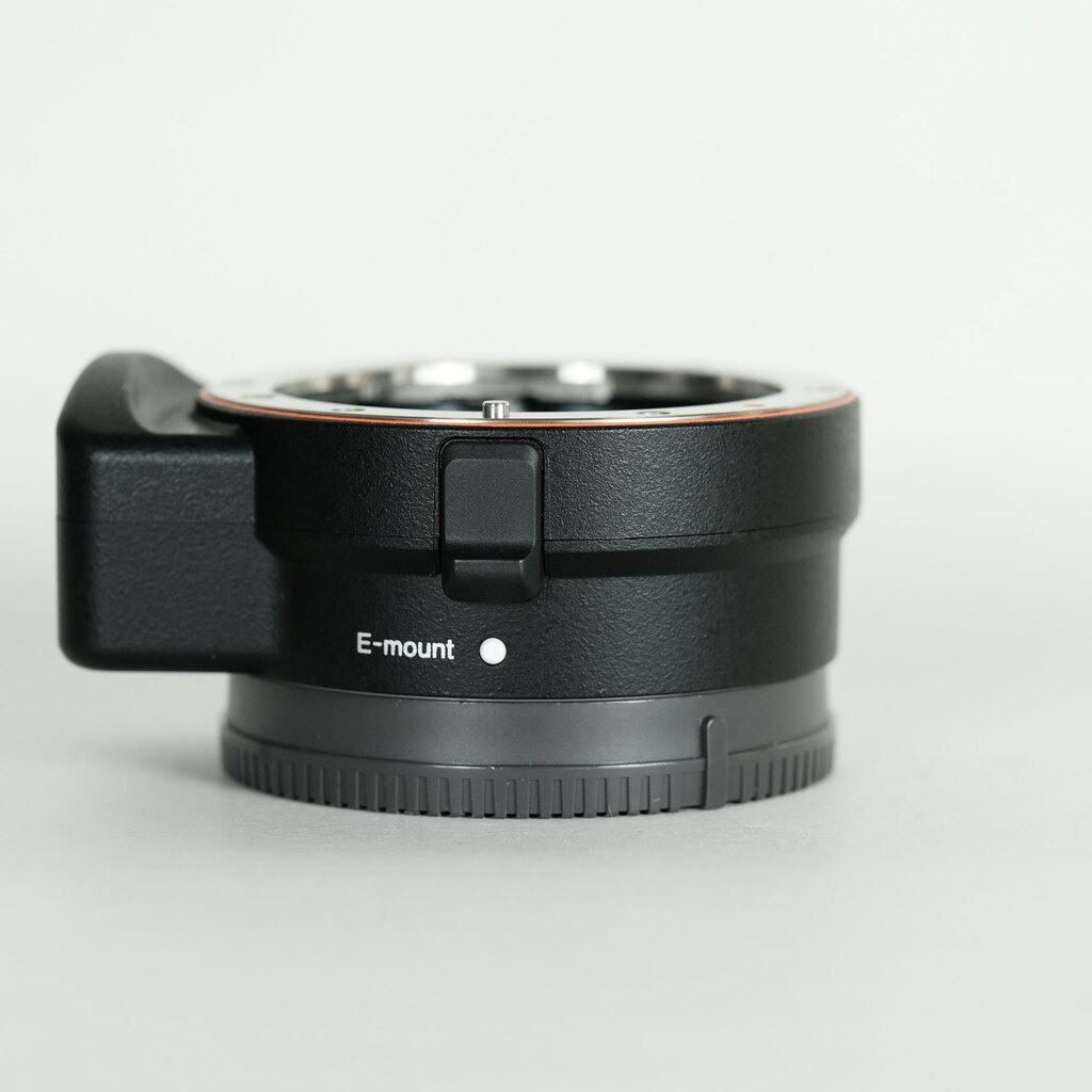 SONY 135mm F2.8 [T4.5] STF SAL135F28