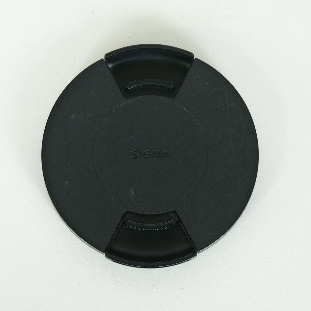 SIGMA 10-20mm F3.5 EX DC HSM (キヤノンEF用) SIGMA 10-20mm F3.5 EX DC HSM (キヤノンEF用)