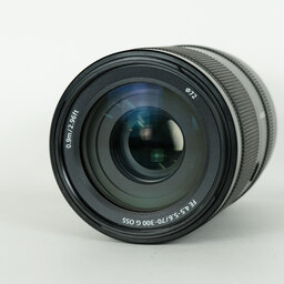 SONY FE 70-300mm F4.5-5.6 G OSS SEL70300G SONY FE 70-300mm F4.5-5.6 G OSS SEL70300G