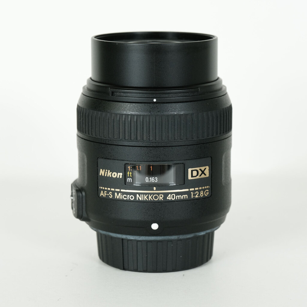 Nikon AF-S DX Micro NIKKOR 40mm f/2.8G