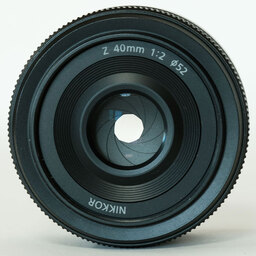 Nikon NIKKOR Z 40mm f/2 Nikon NIKKOR Z 40mm f/2