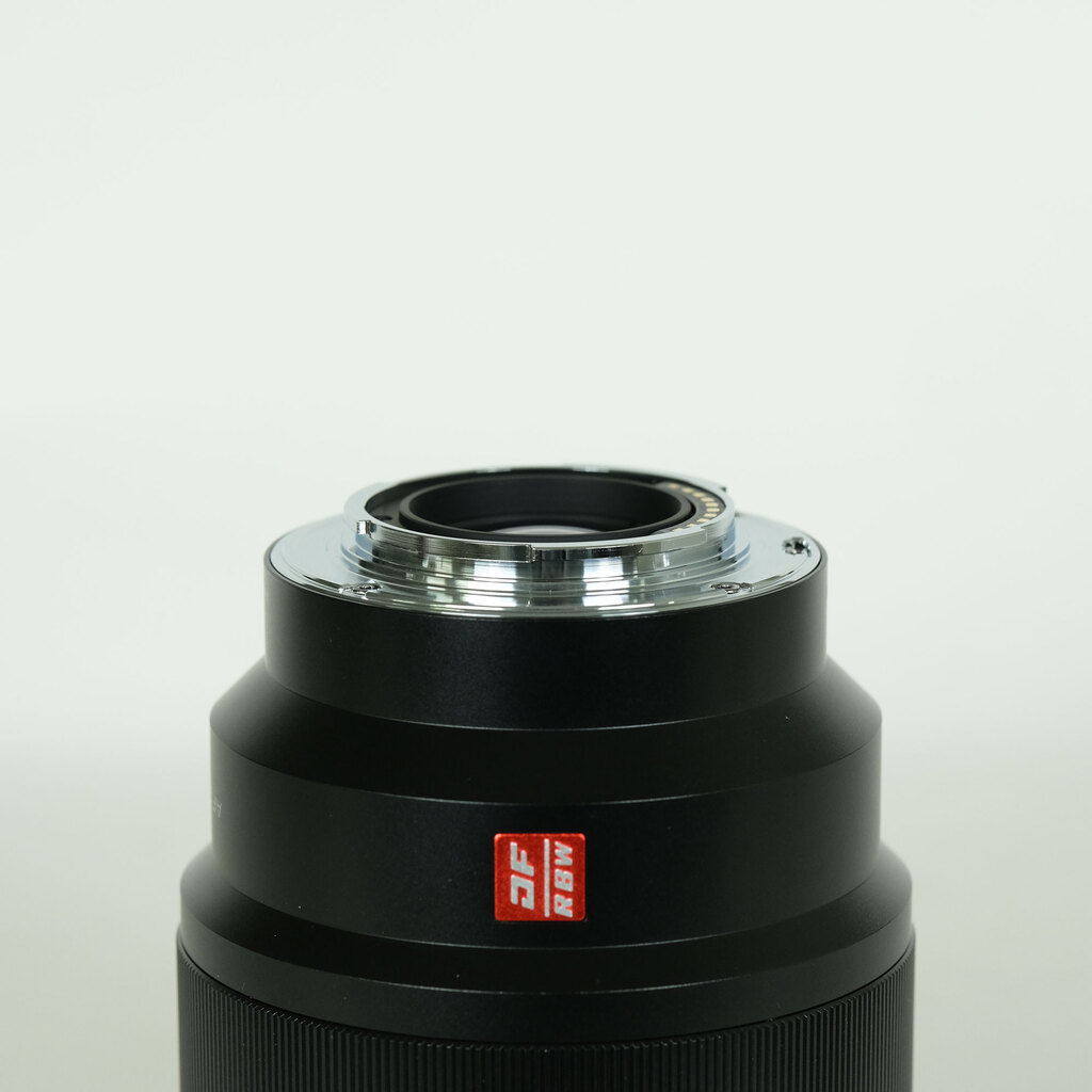 VILTROX AF 85mm F1.8 II (フジフイルムX用) VILTROX AF 85mm F1.8 II (フジフイルムX用)