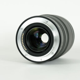 Nikon NIKKOR Z 24-200mm f/4-6.3 VR Nikon NIKKOR Z 24-200mm f/4-6.3 VR