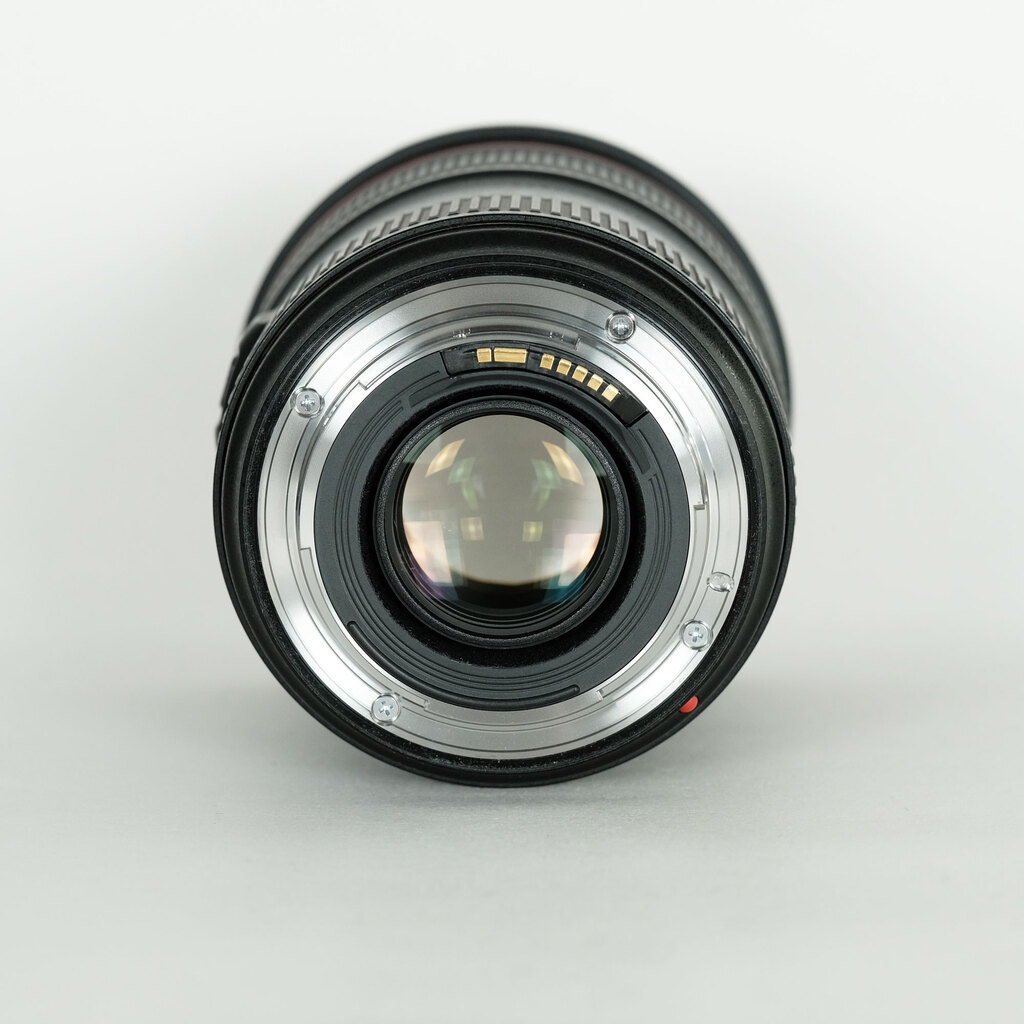 Canon EF24-70mm F2.8L II USM Canon EF24-70mm F2.8L II USM