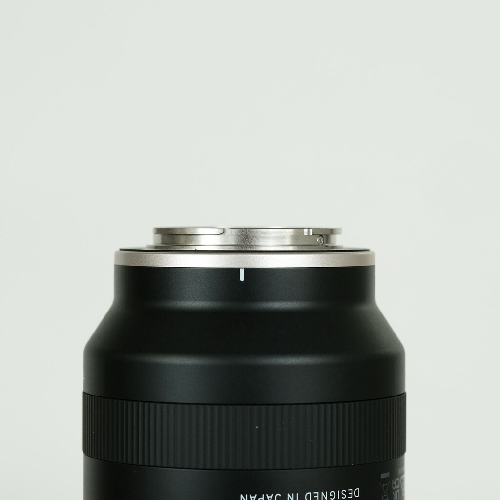 TAMRON 70-300mm F/4.5-6.3 Di III RXD (Model A047) [ソニーE用]