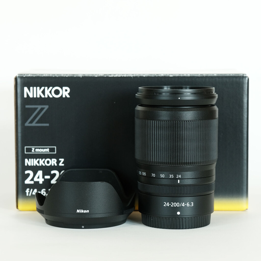 Nikon NIKKOR Z 24-200mm f/4-6.3 VR Nikon NIKKOR Z 24-200mm f/4-6.3 VR