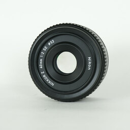 Nikon NIKKOR Z 40mm f/2 Nikon NIKKOR Z 40mm f/2