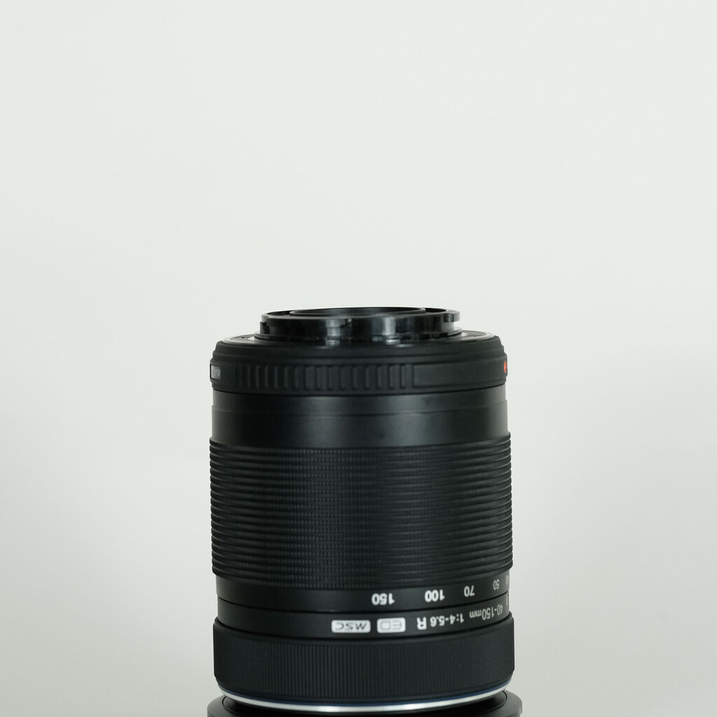 OLYMPUS M.ZUIKO DIGITAL ED 40-150mm F4.0-5.6 R OLYMPUS M.ZUIKO DIGITAL ED 40-150mm F4.0-5.6 R