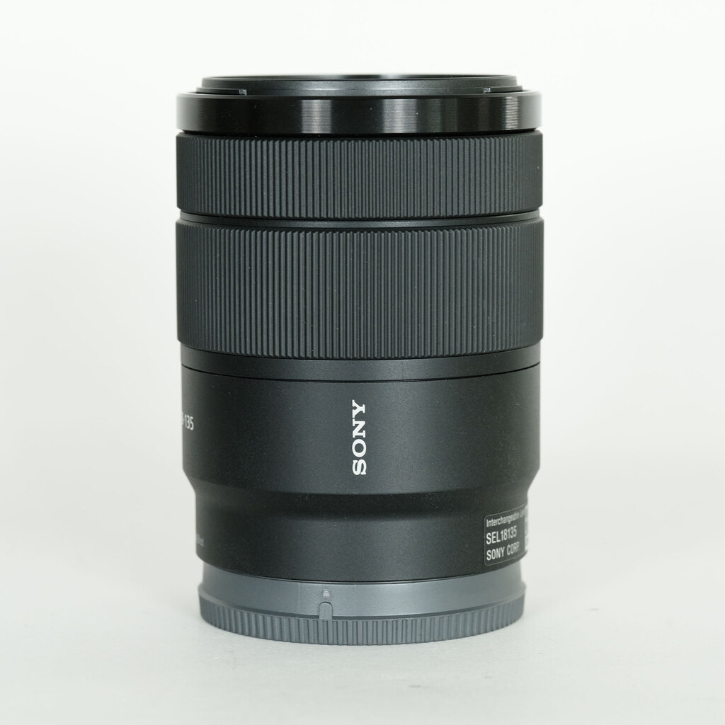 SONY E 18-135mm F3.5-5.6 OSS SEL18135