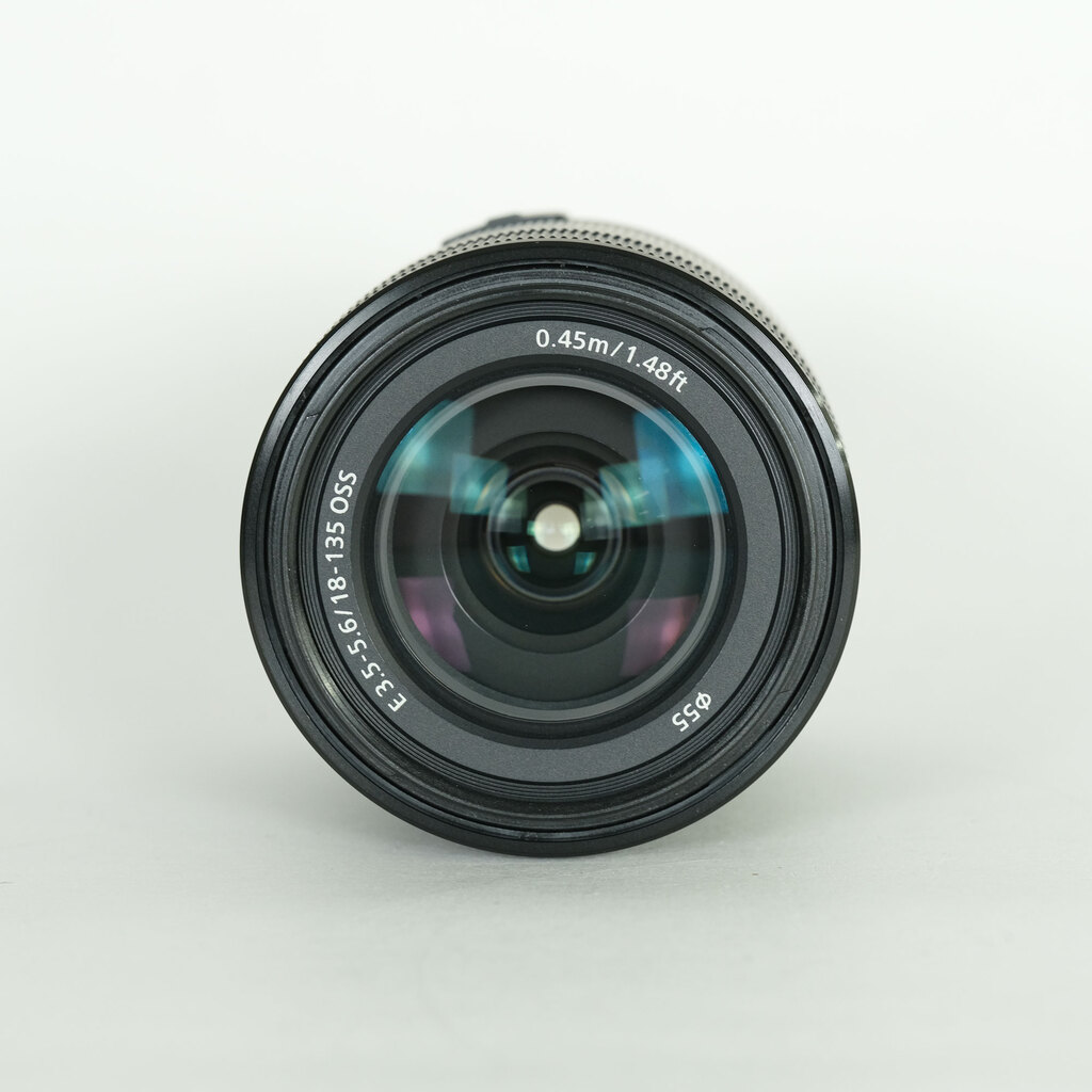 SONY E 18-135mm F3.5-5.6 OSS SEL18135
