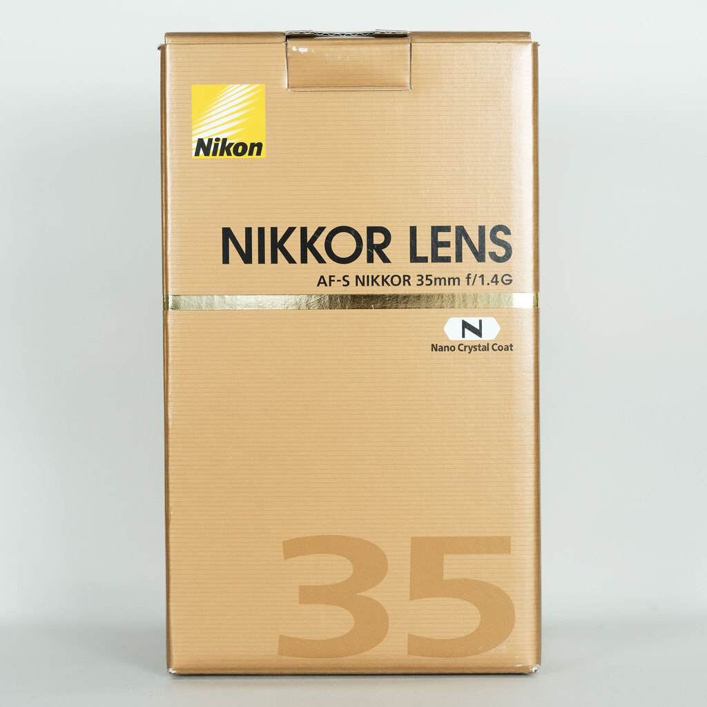 Nikon AF-S NIKKOR 35mm f/1.4G Nikon AF-S NIKKOR 35mm f/1.4G