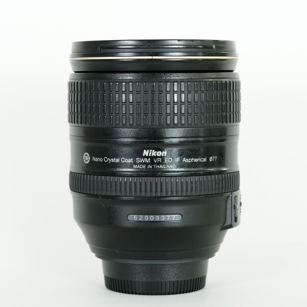 Nikon AF-S NIKKOR 24-120mm f/4G ED VR Nikon AF-S NIKKOR 24-120mm f/4G ED VR
