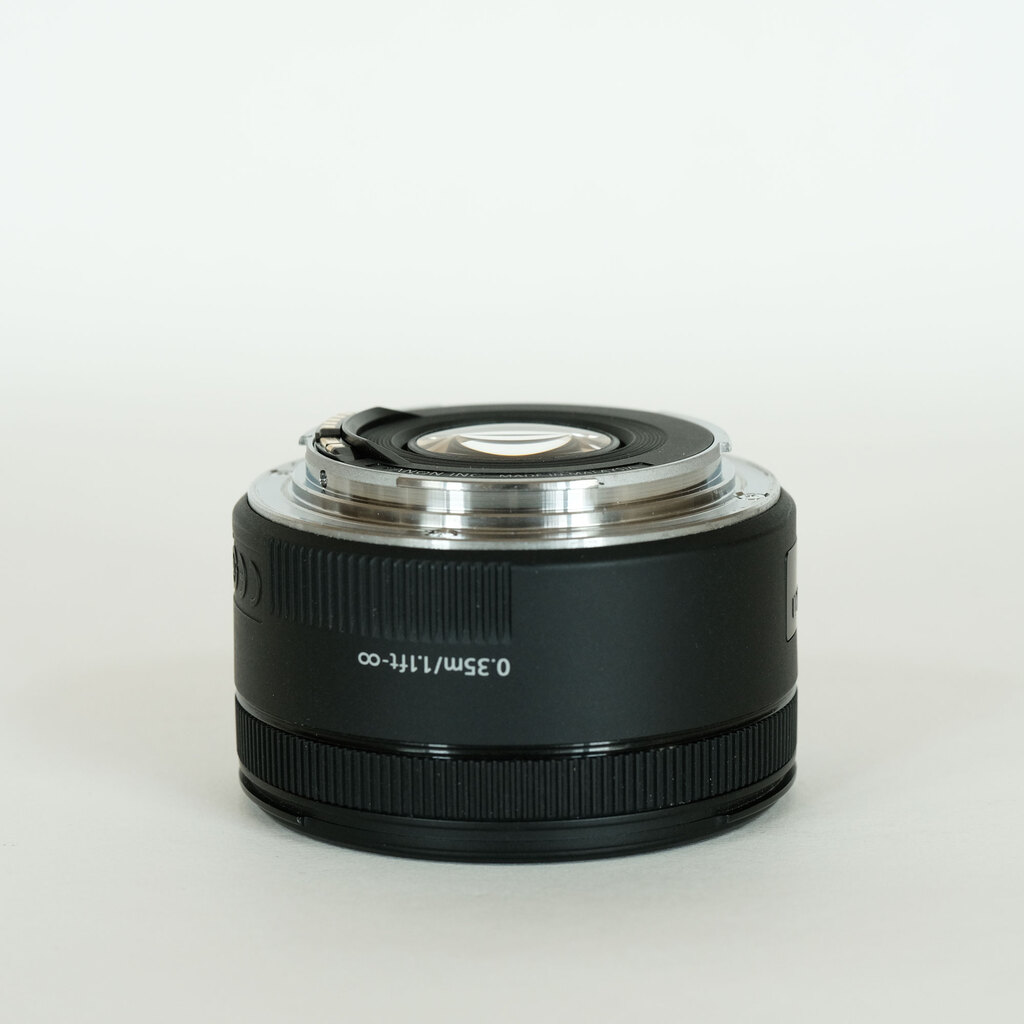 Canon EF50mm F1.8 STM Canon EF50mm F1.8 STM