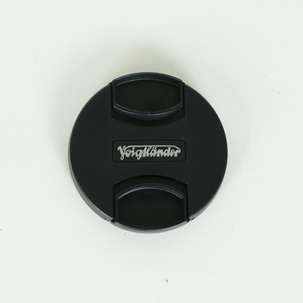 Voigtlander SUPER NOKTON 29mm F0.8 Aspherical(マイクロフォーサーズ用) Voigtlander SUPER NOKTON 29mm F0.8 Aspherical(マイクロフォーサーズ用)