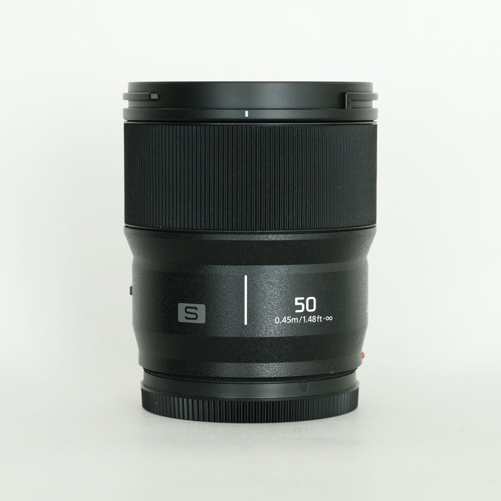 Panasonic LUMIX S 50mm F1.8 Panasonic LUMIX S 50mm F1.8